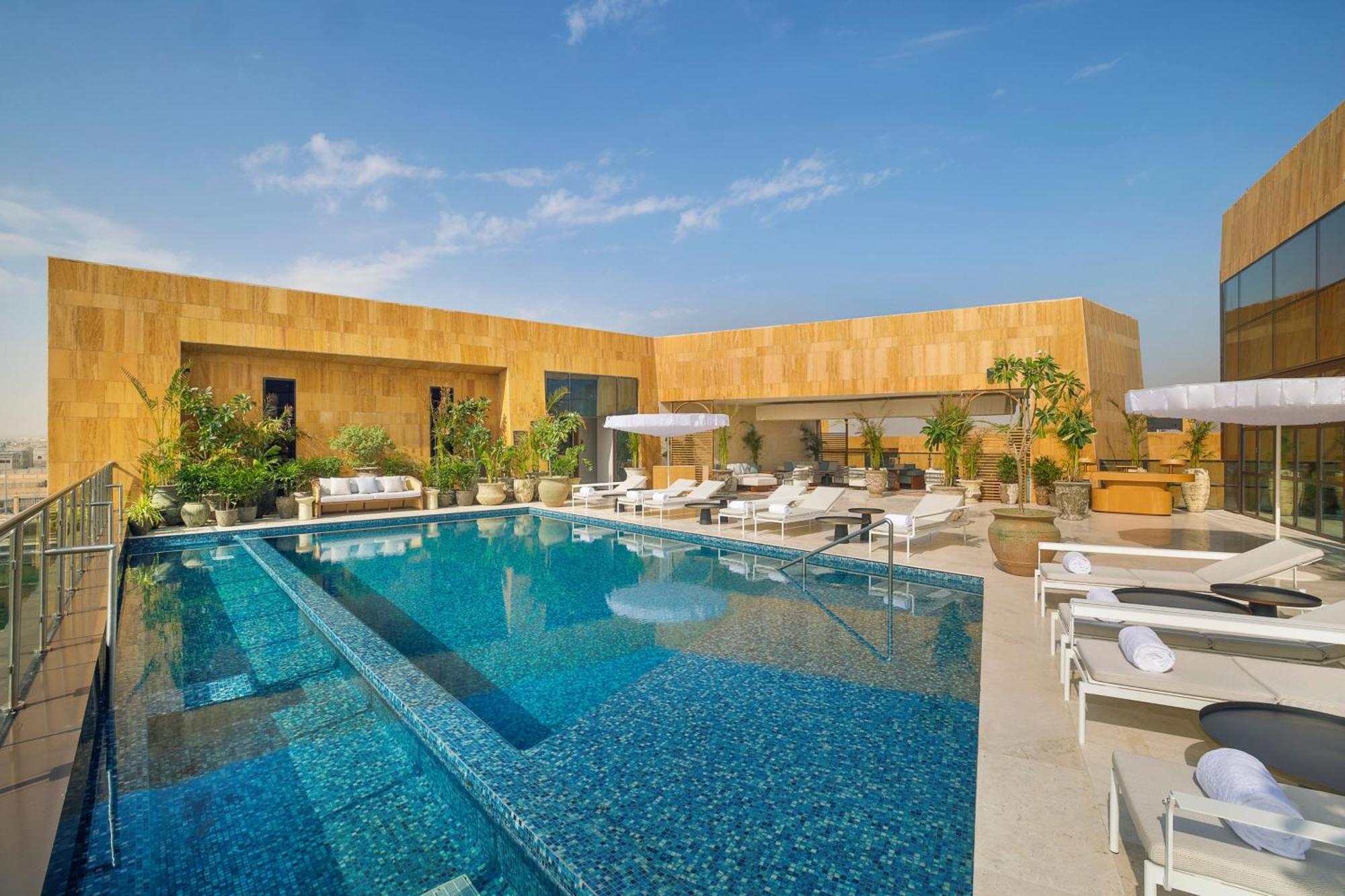 The St. Regis 5*