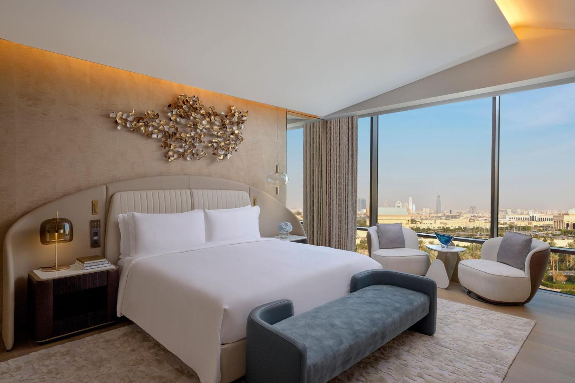 The St. Regis 5*